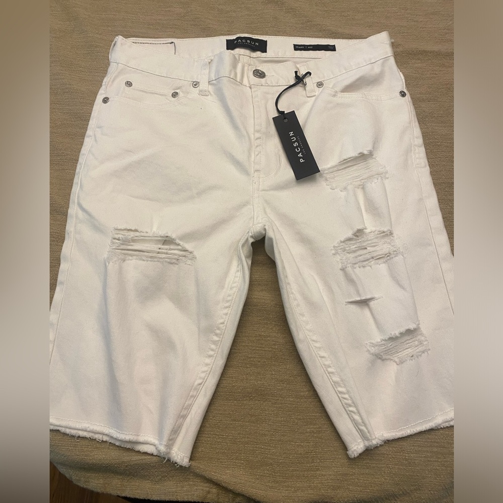 NWT PacSun denim shorts 32